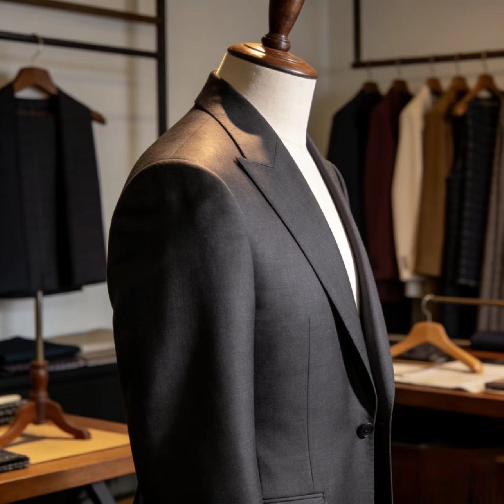 西安大型项目工作服定制厂家推荐西安东方富良服装纺织有限公司